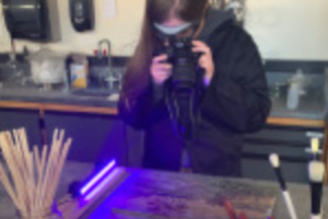 SCHMITT_RESEARCH_LAB PHOTO STUDENT.jpg